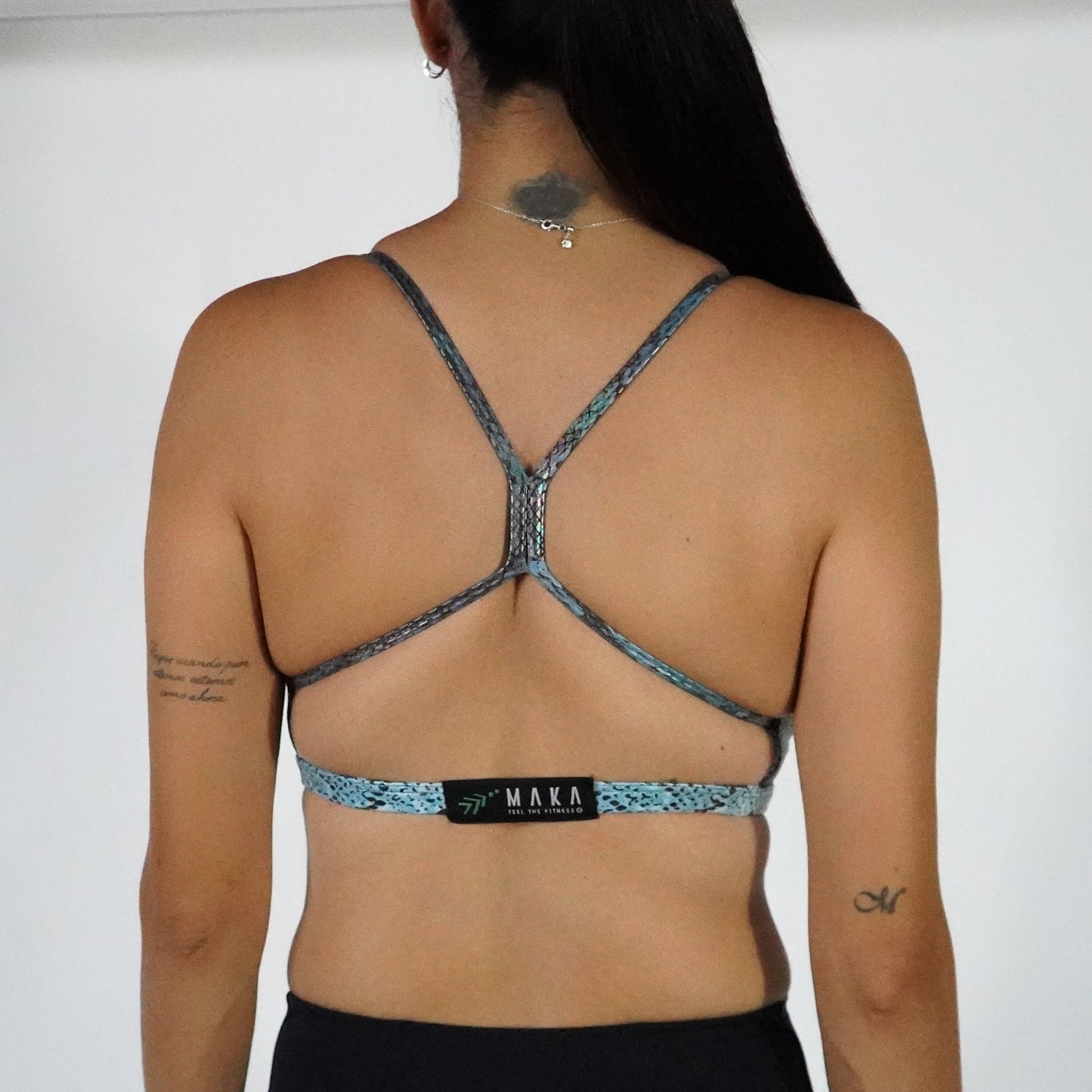 Snake Glow- Top Corte V ✴︎˚。⋆