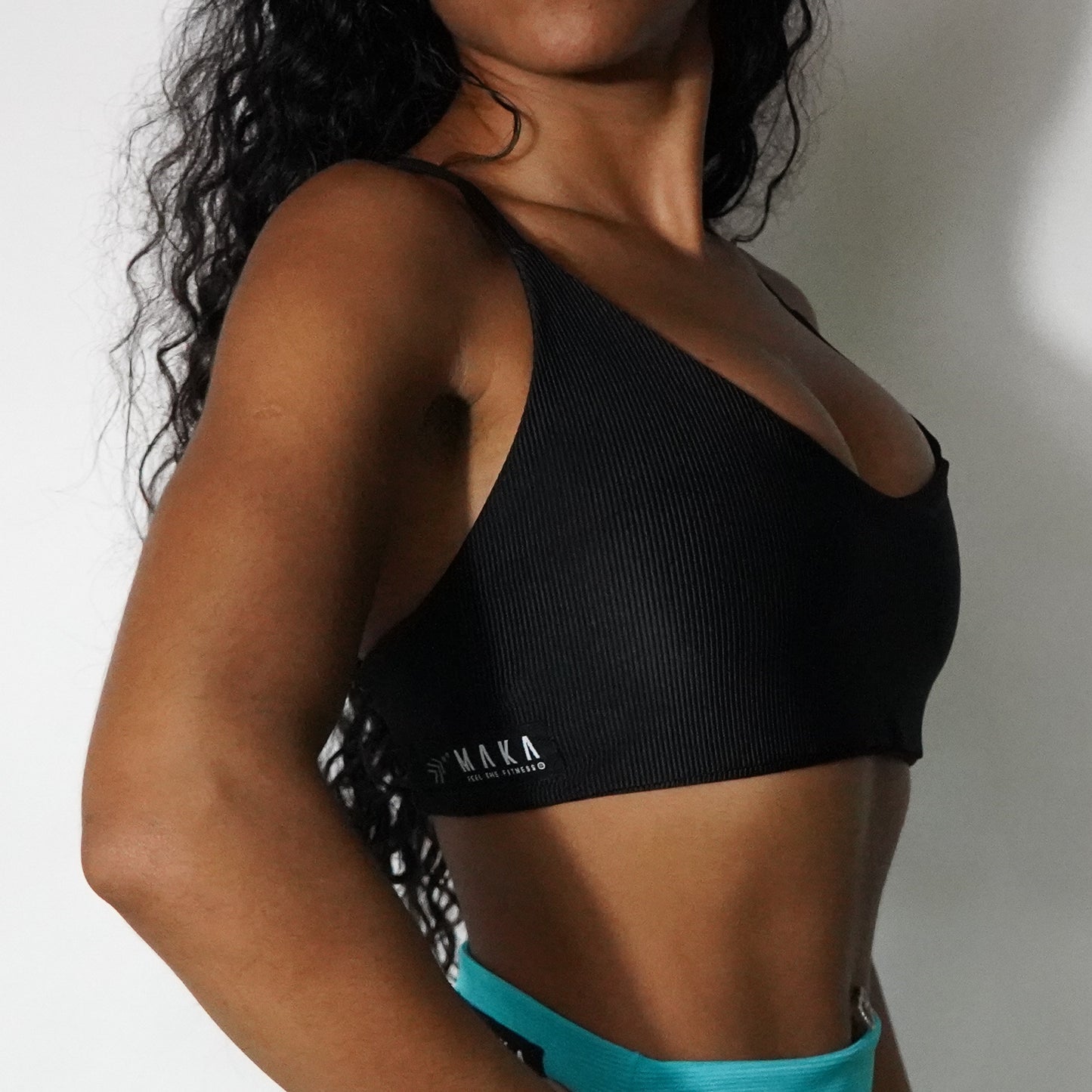 Black Lines- Top V-Cross