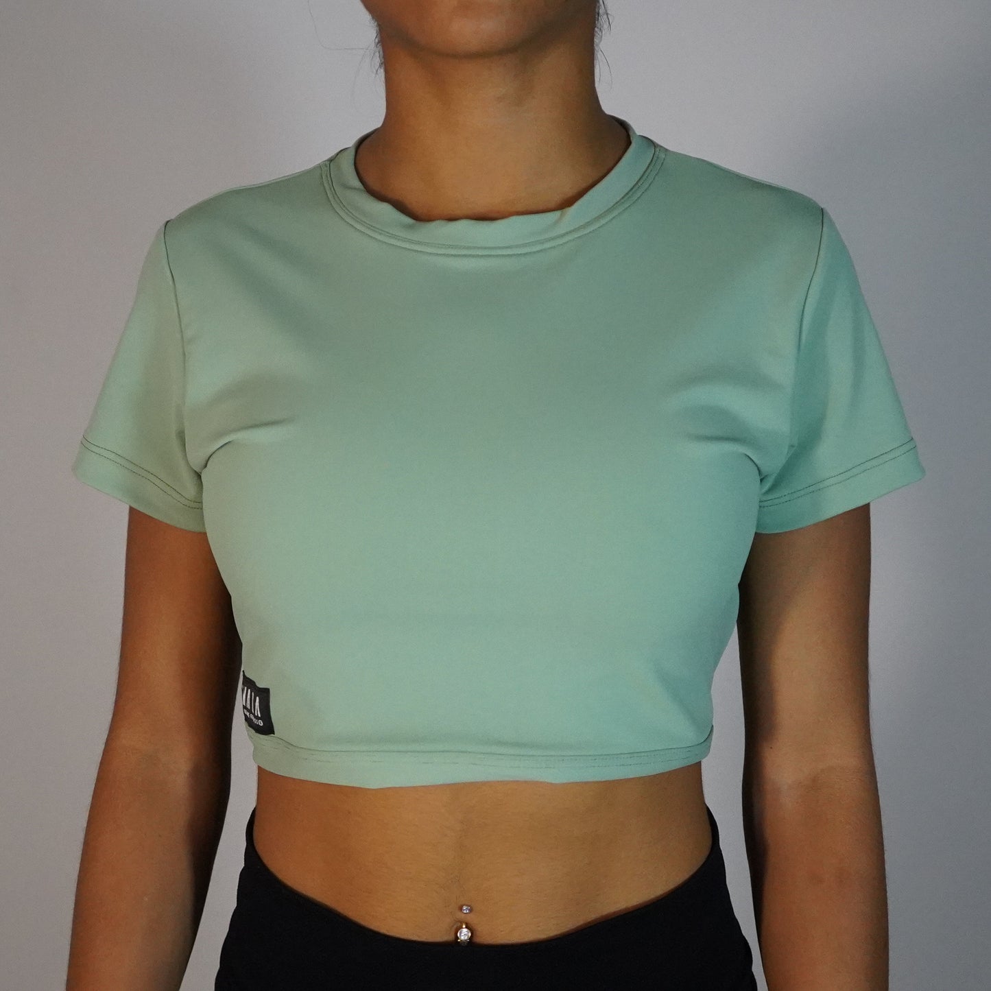 Pistache- Top Back Cut